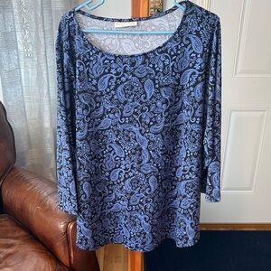 Paisley Scoop Neck Long Sleeve Top in Navy and Light Blue